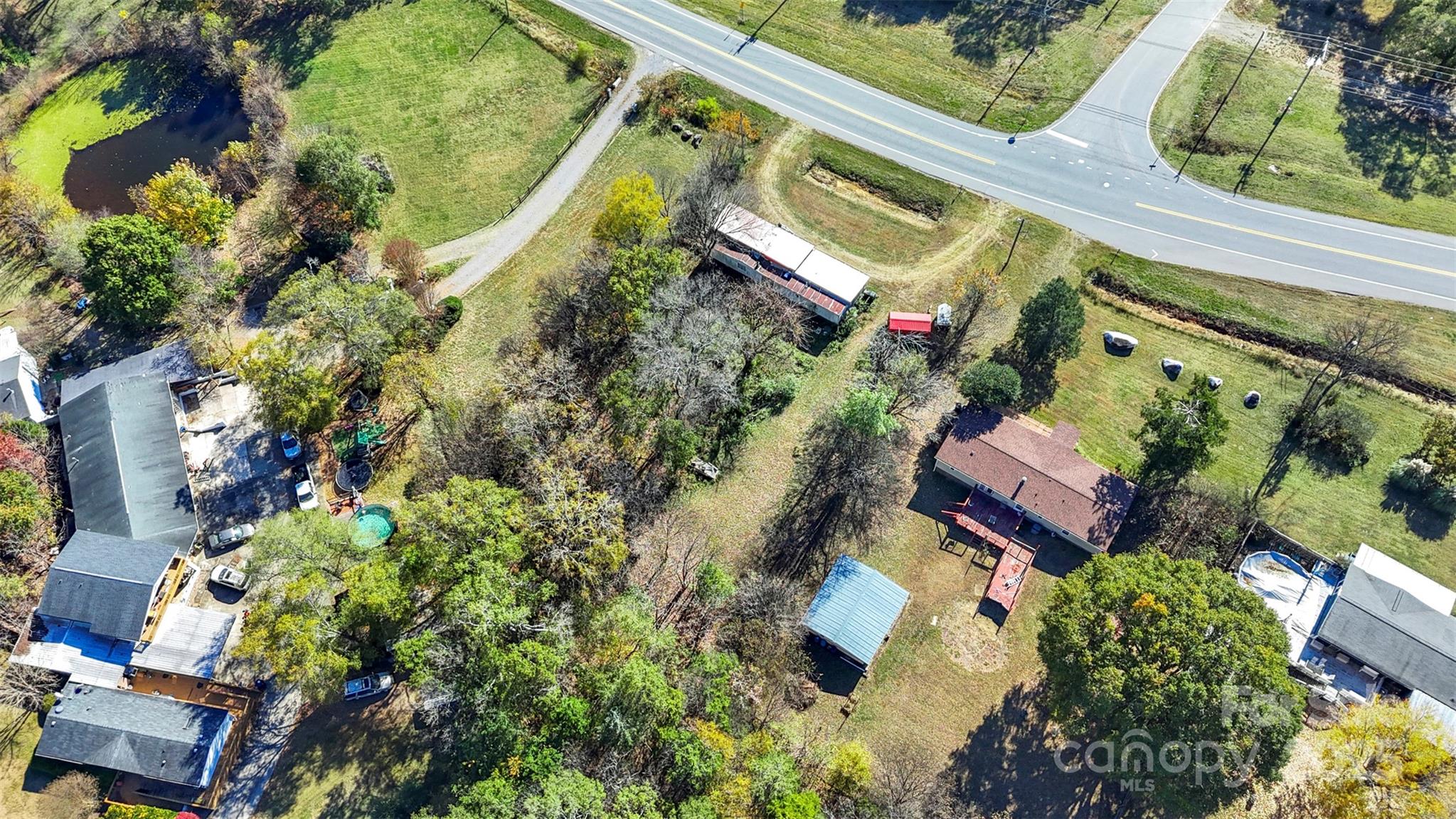 Wolf Meadow Acres - Residential