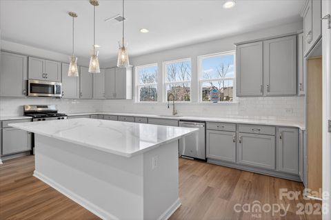 216 Ferebee Place BRX0084 Charlotte NC 28213