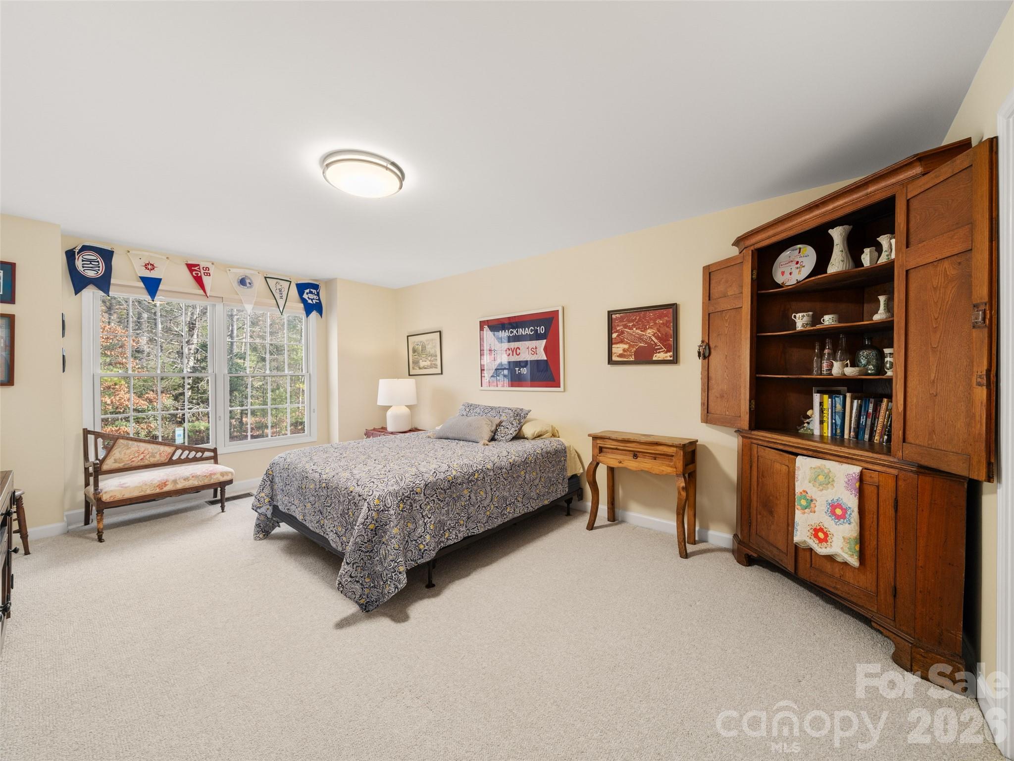 Straus Park - Residential