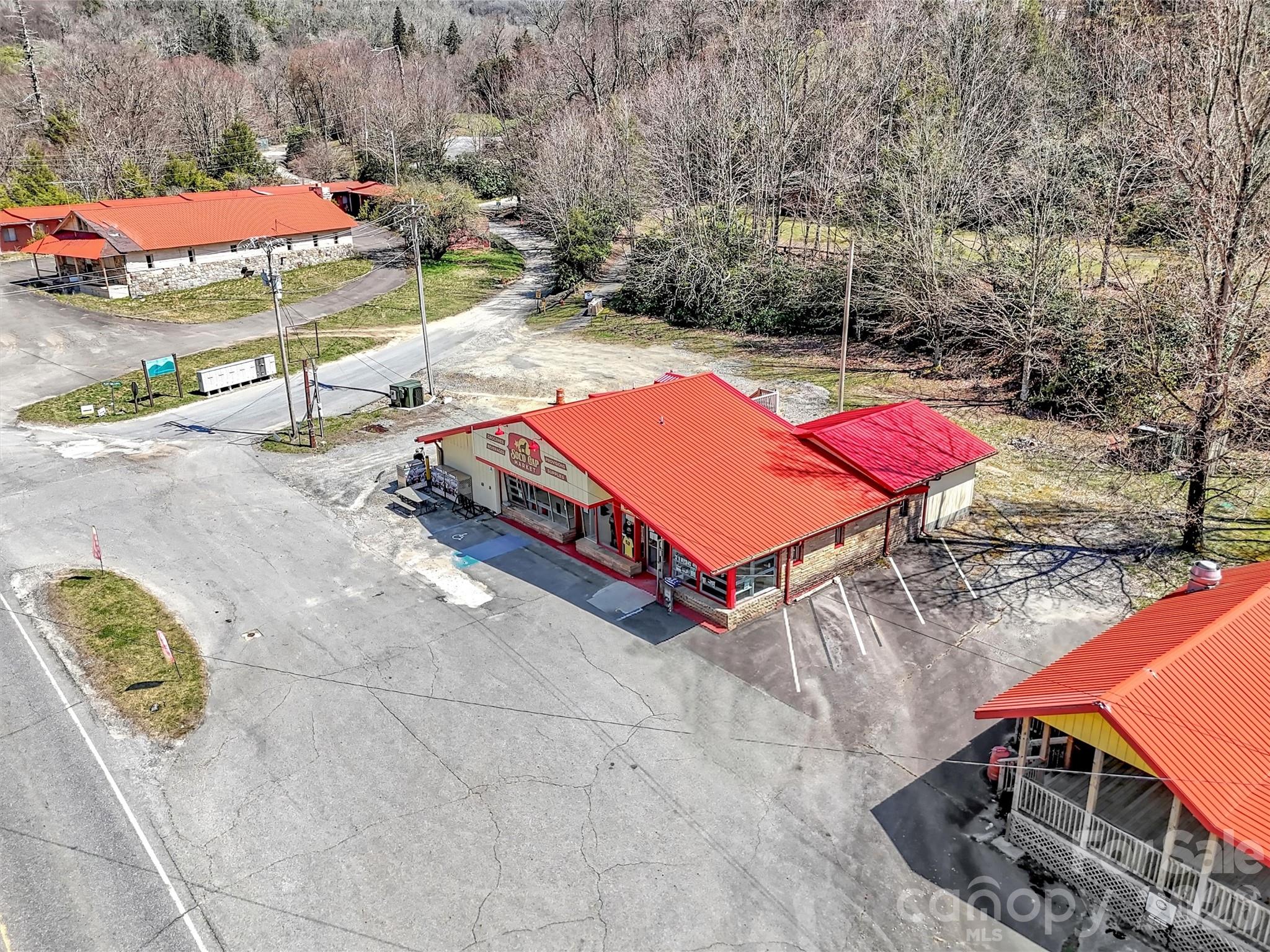 11214 US 19 Highway N