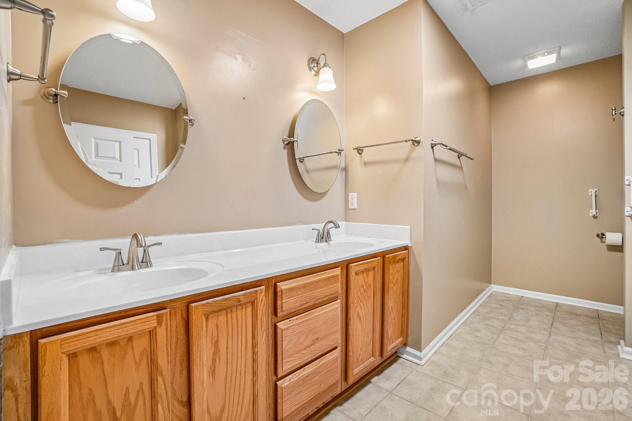Etowah Golf Villas - Residential