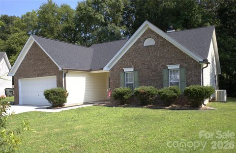 Photo of 5827 SW Mahogany Place SW, Concord, NC 28025 (MLS # 4401201)