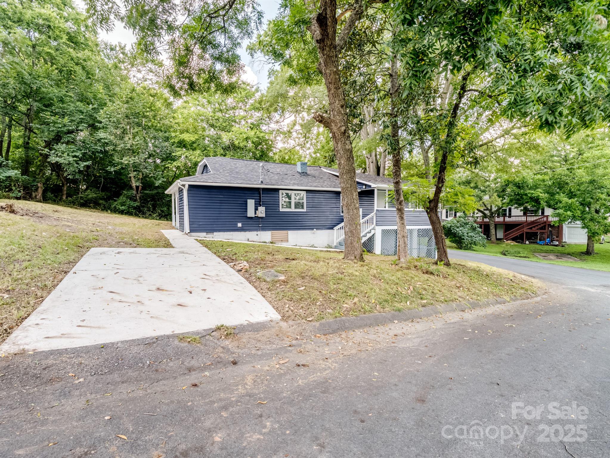 195 Stone Avenue SW