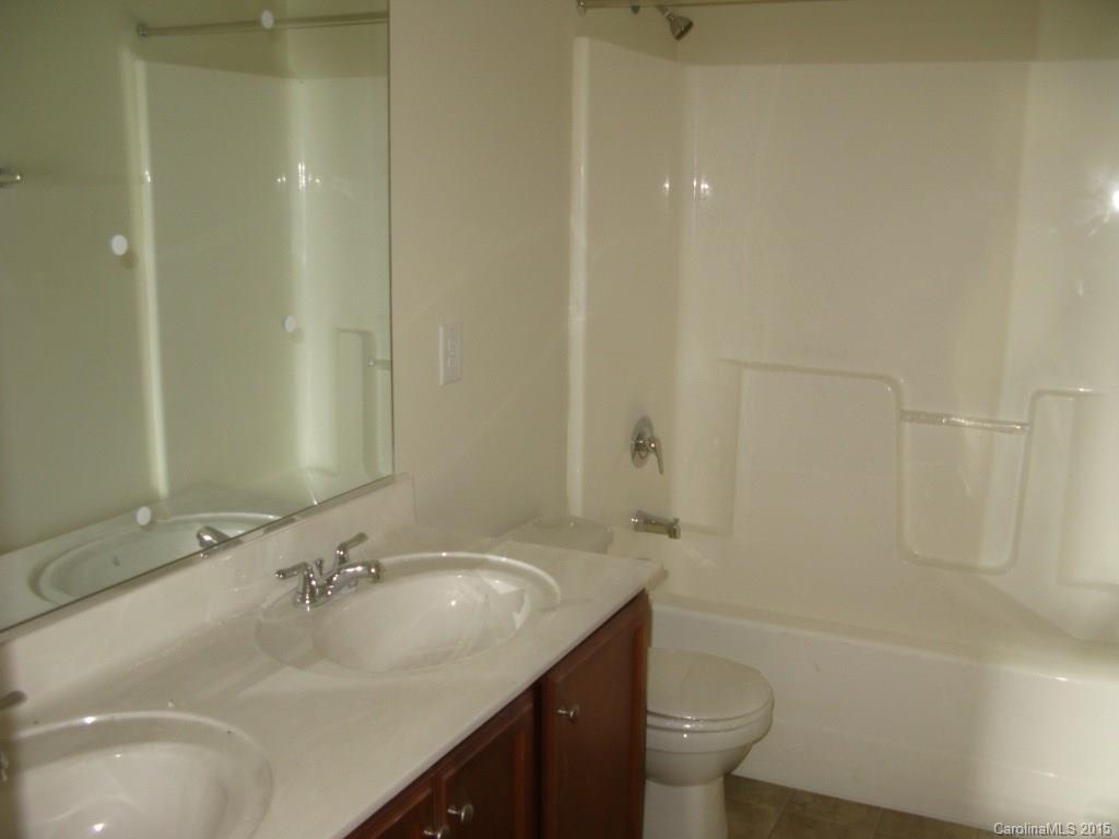 Gunnars Ridge - Residential