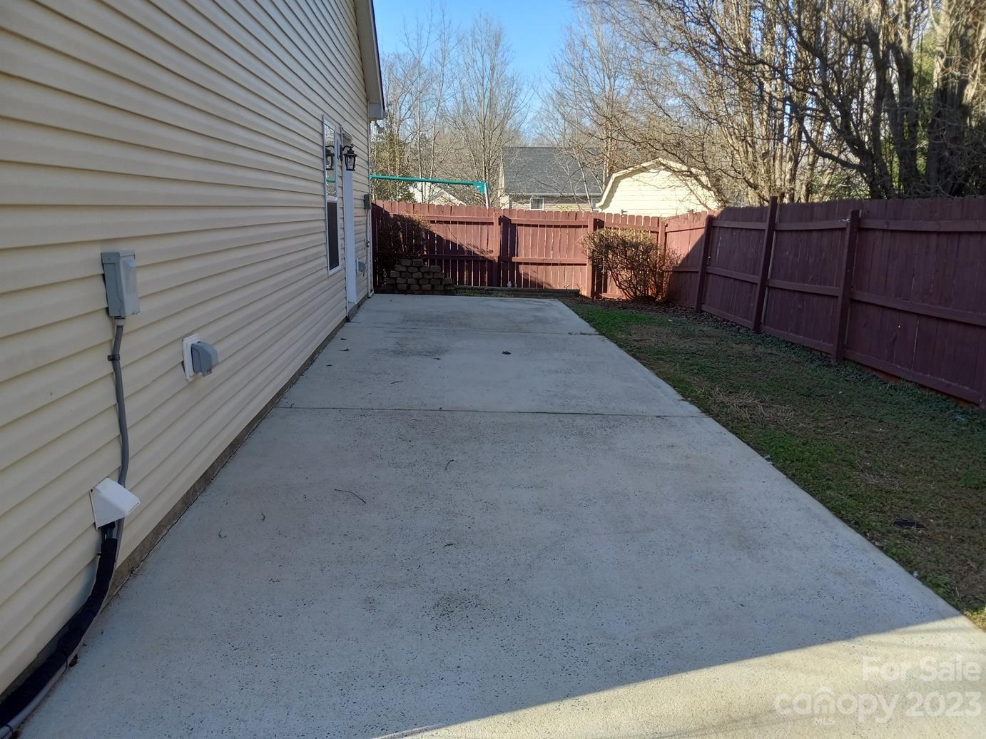 Sandy Pointe - Residential