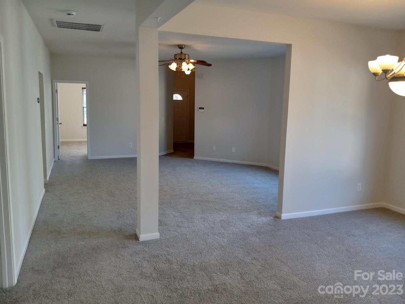 Sandy Pointe - Residential