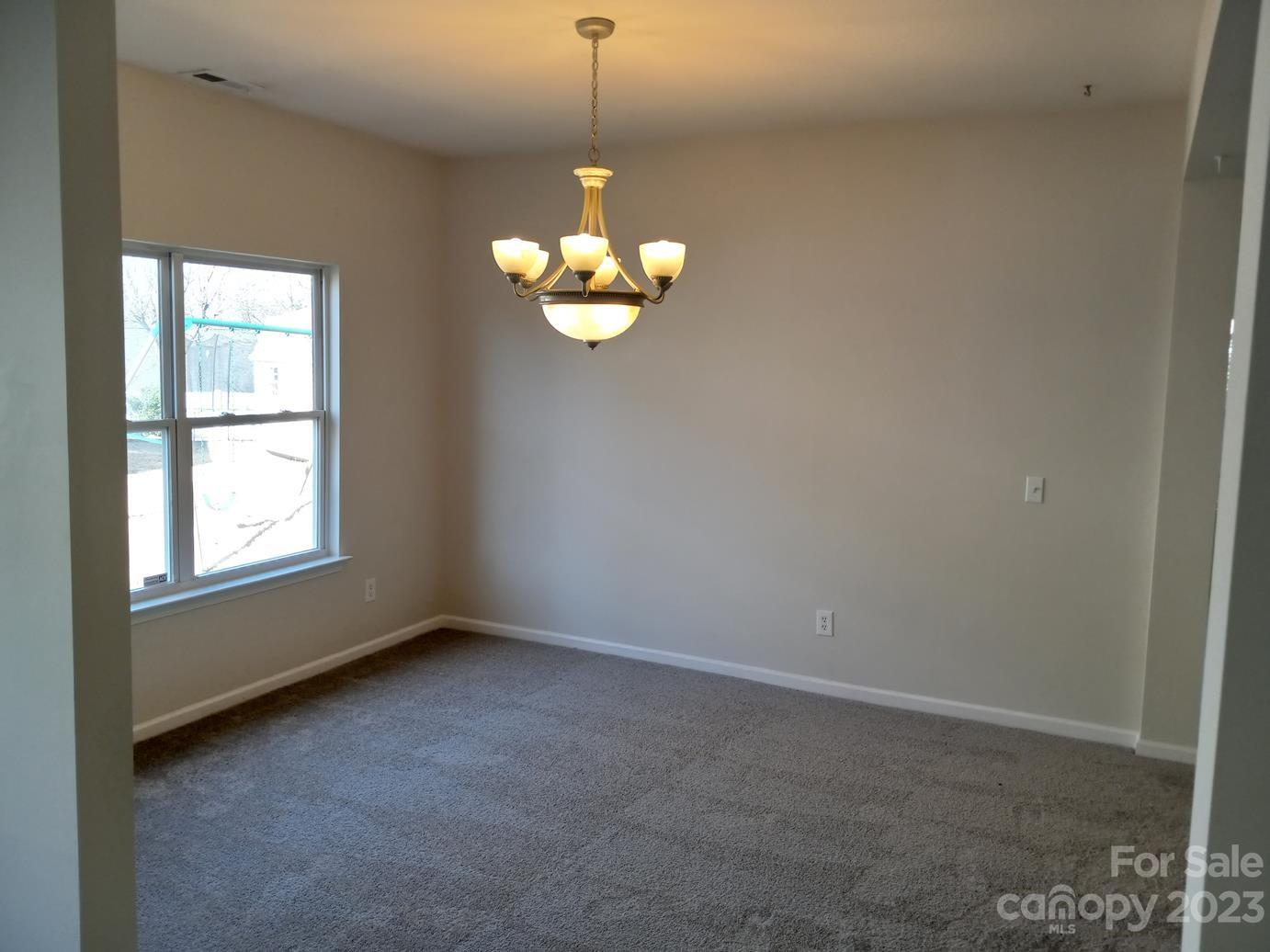 Sandy Pointe - Residential