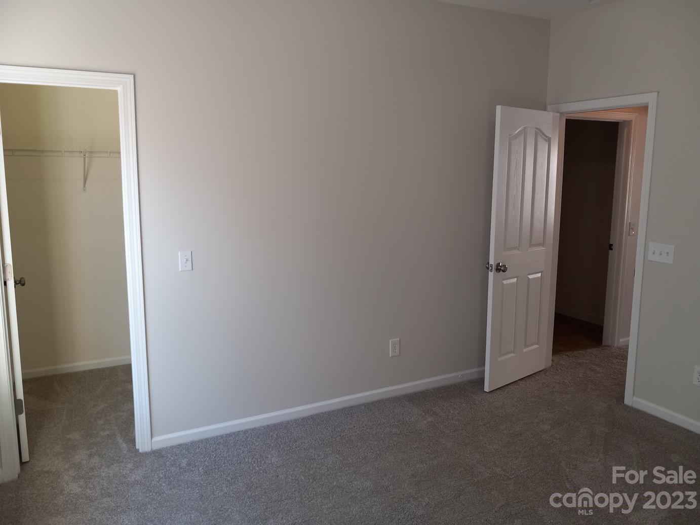 Sandy Pointe - Residential