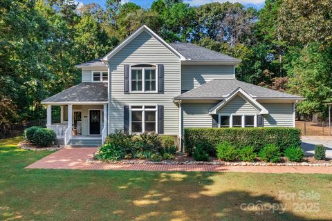 173 Crosscut Drive Denver NC 28037