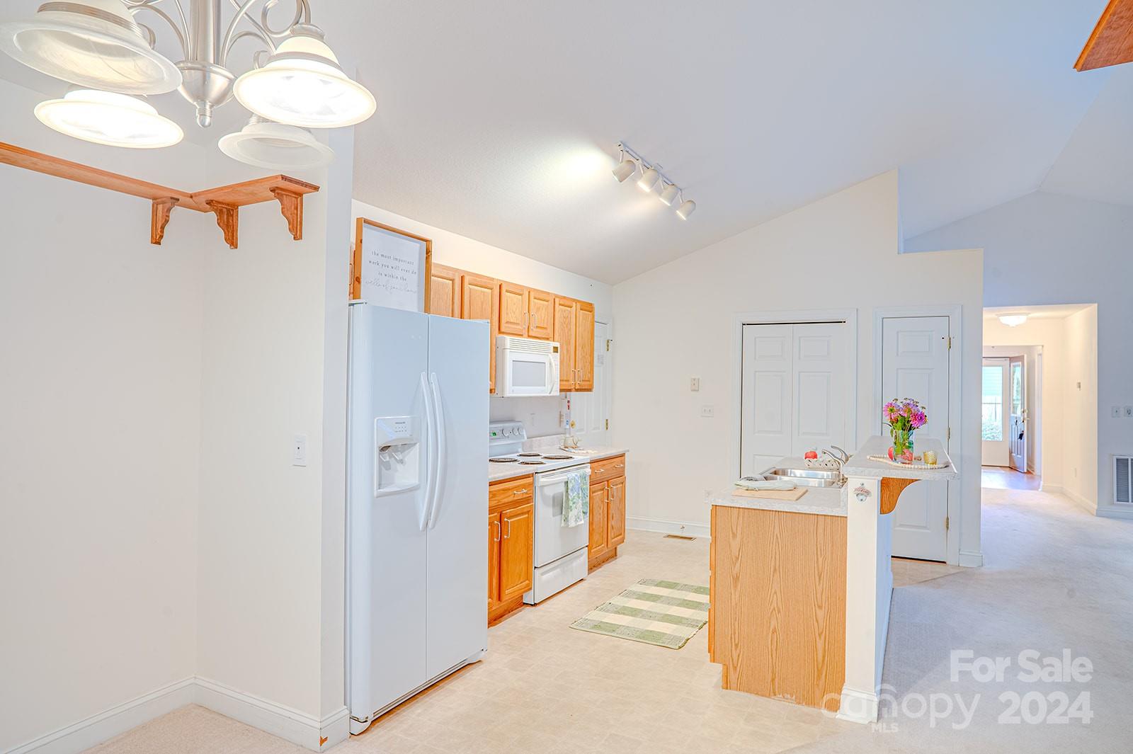 Highland Lake - Residential