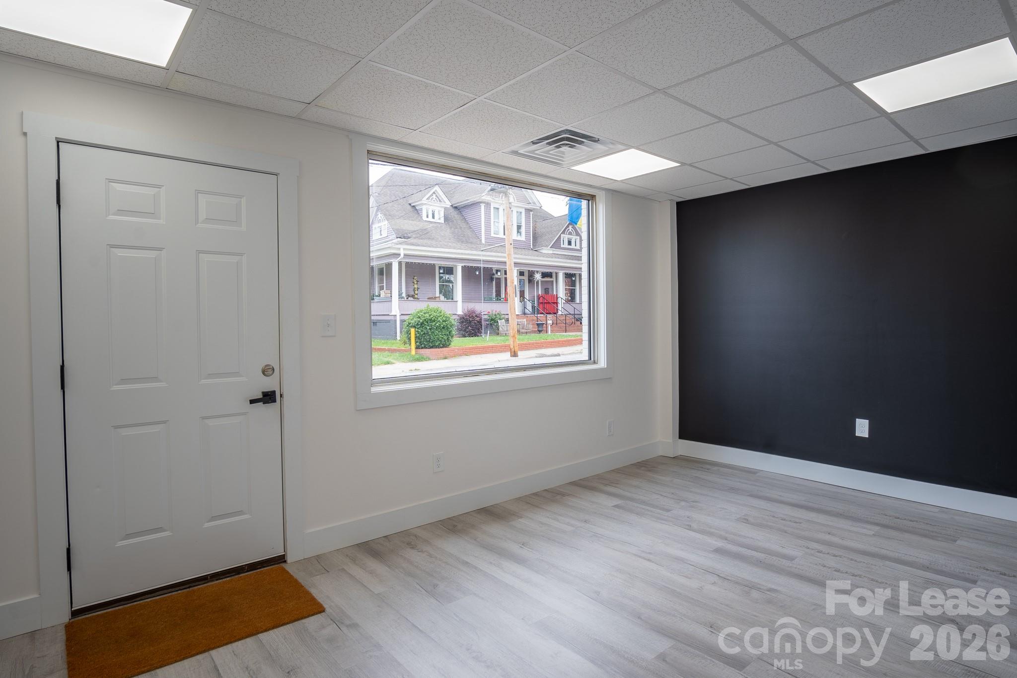 207 S Academy Street