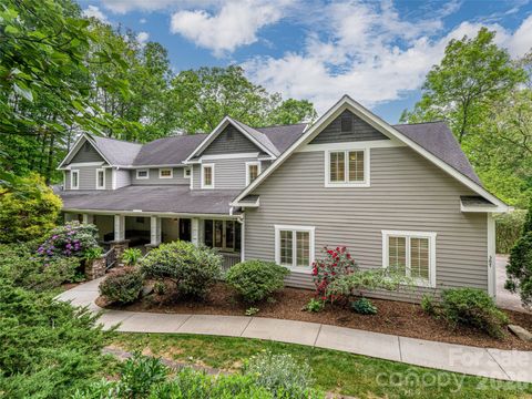 Photo of 307 S Braeside Court, Asheville, NC 28803 (MLS # 4379518)
