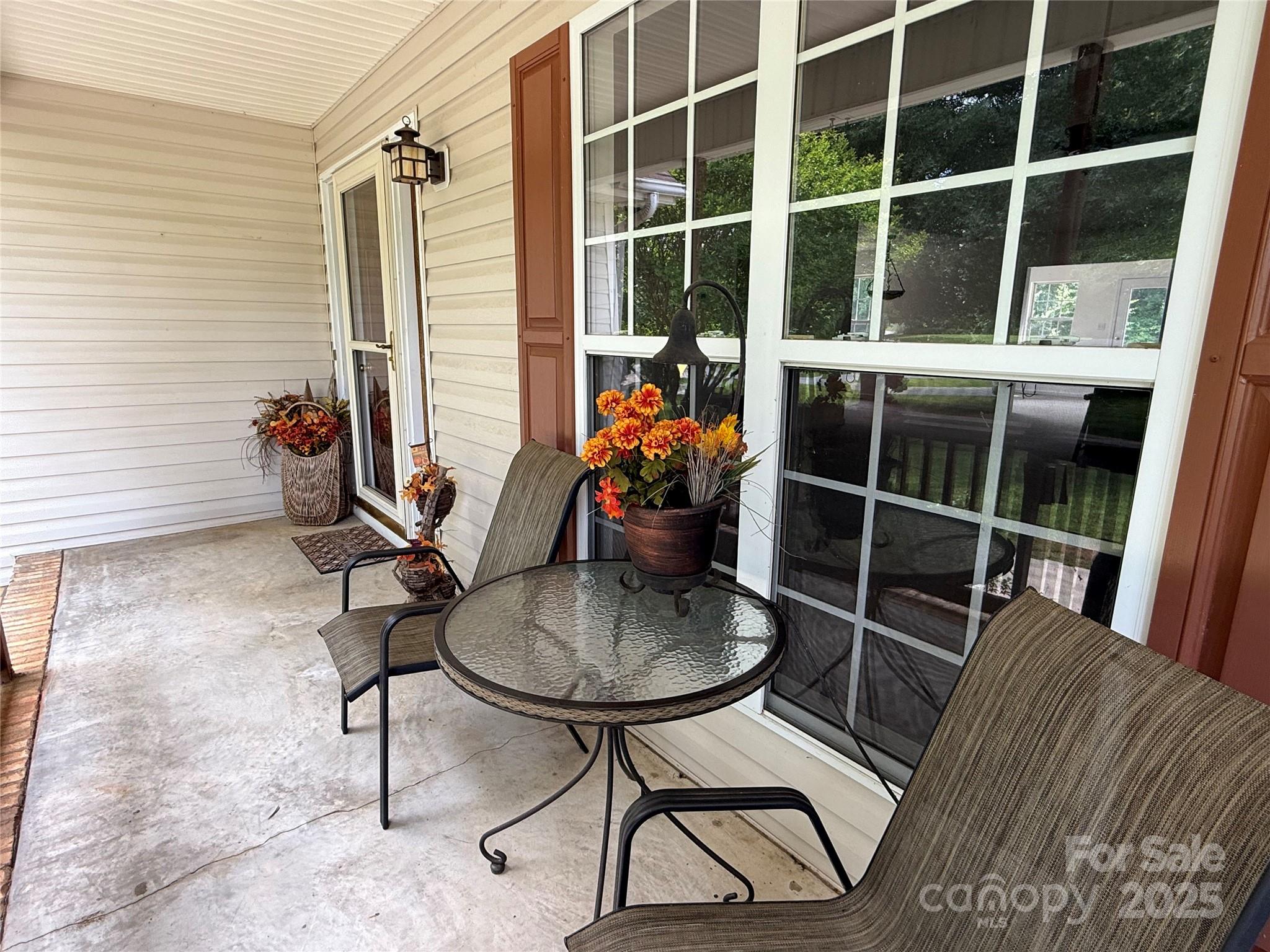 2511 Old Pond Drive