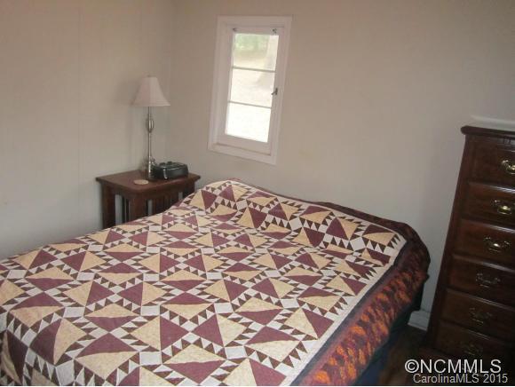 Royal Pines - Residential