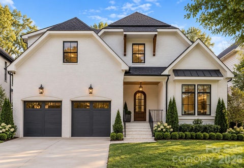 Photo of 6020 Camile Court, Charlotte, NC 28226 (MLS # 4428860)