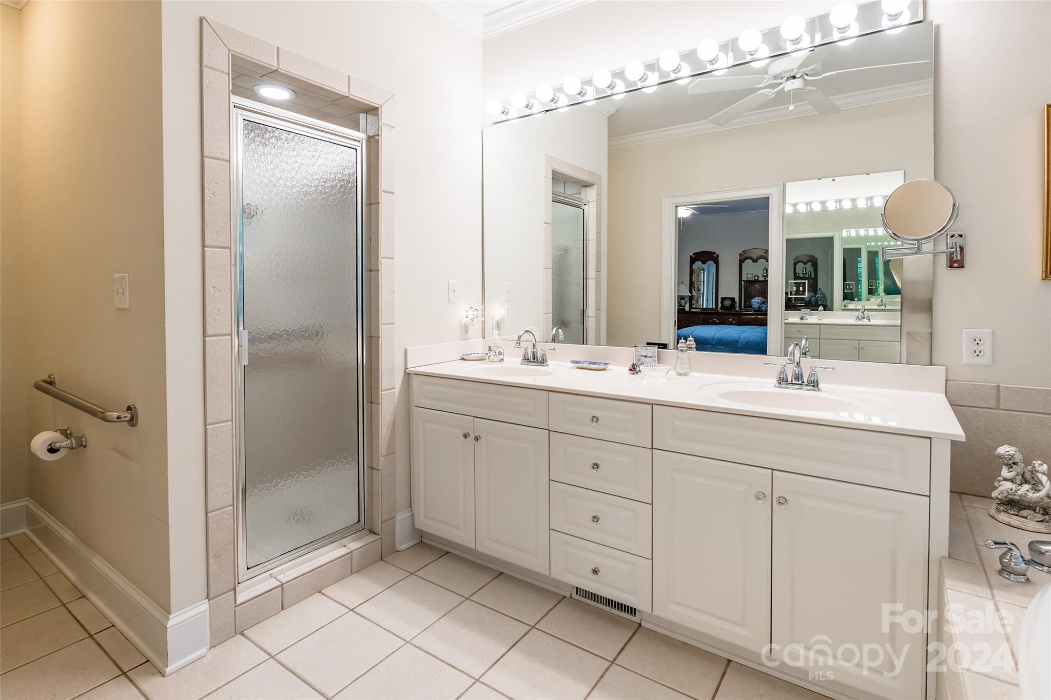 Meadow Lakes II - Residential