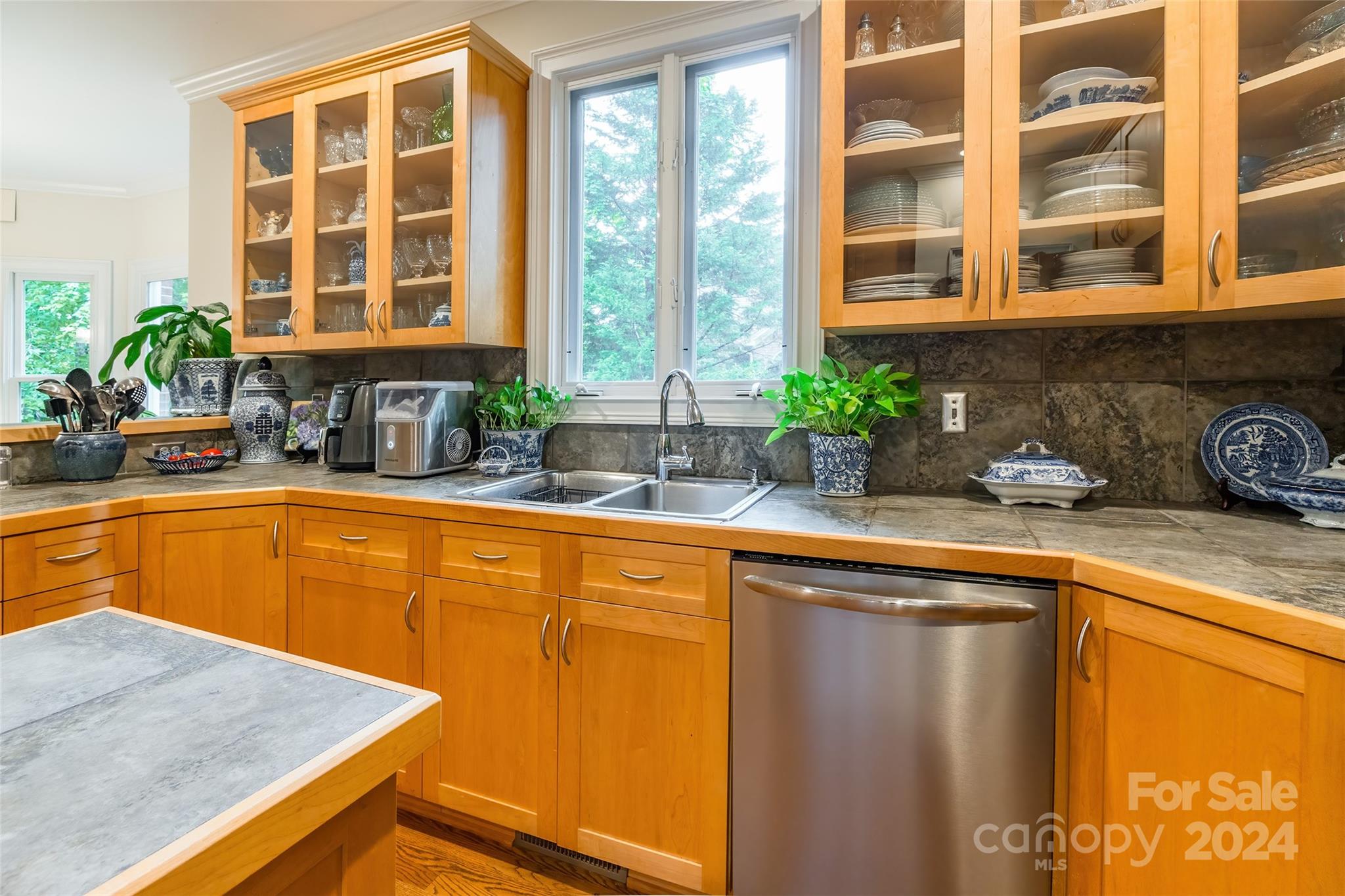 Meadow Lakes II - Residential