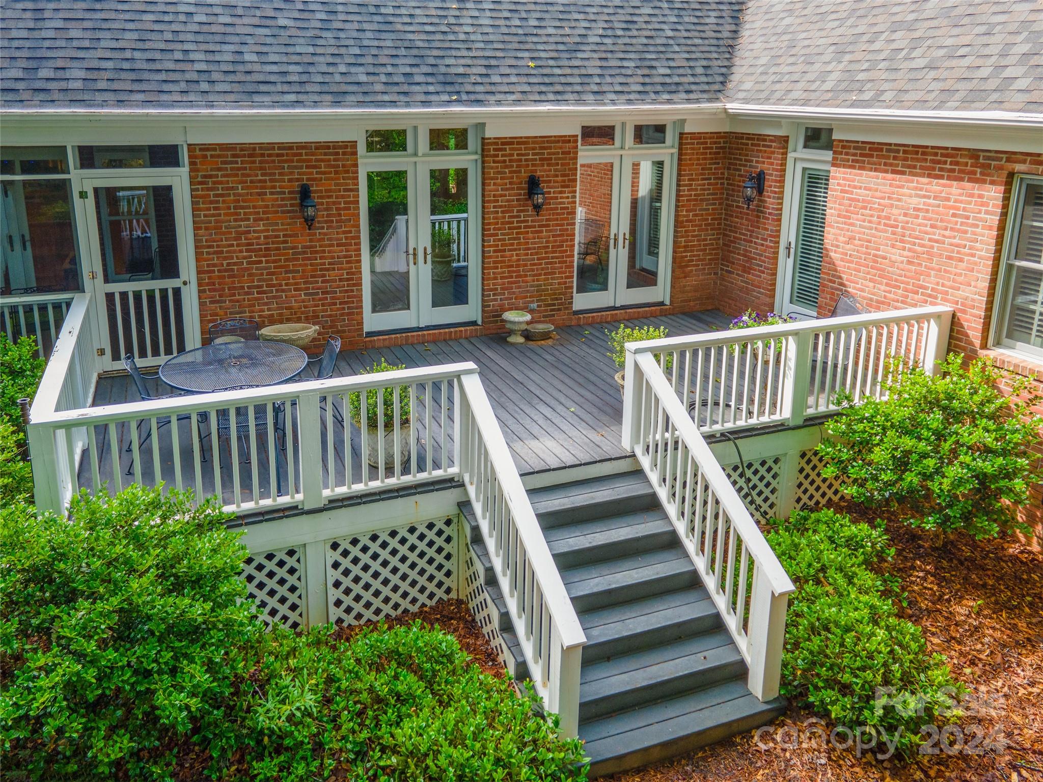 Meadow Lakes II - Residential