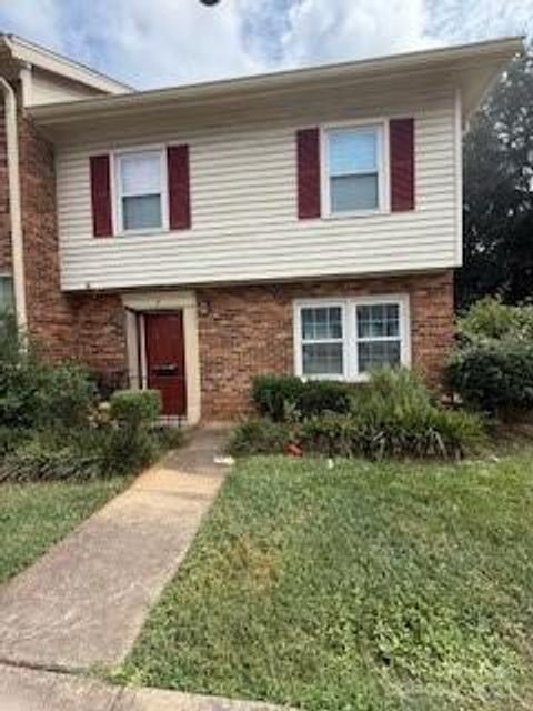1236 Archdale Drive F Charlotte NC 28217