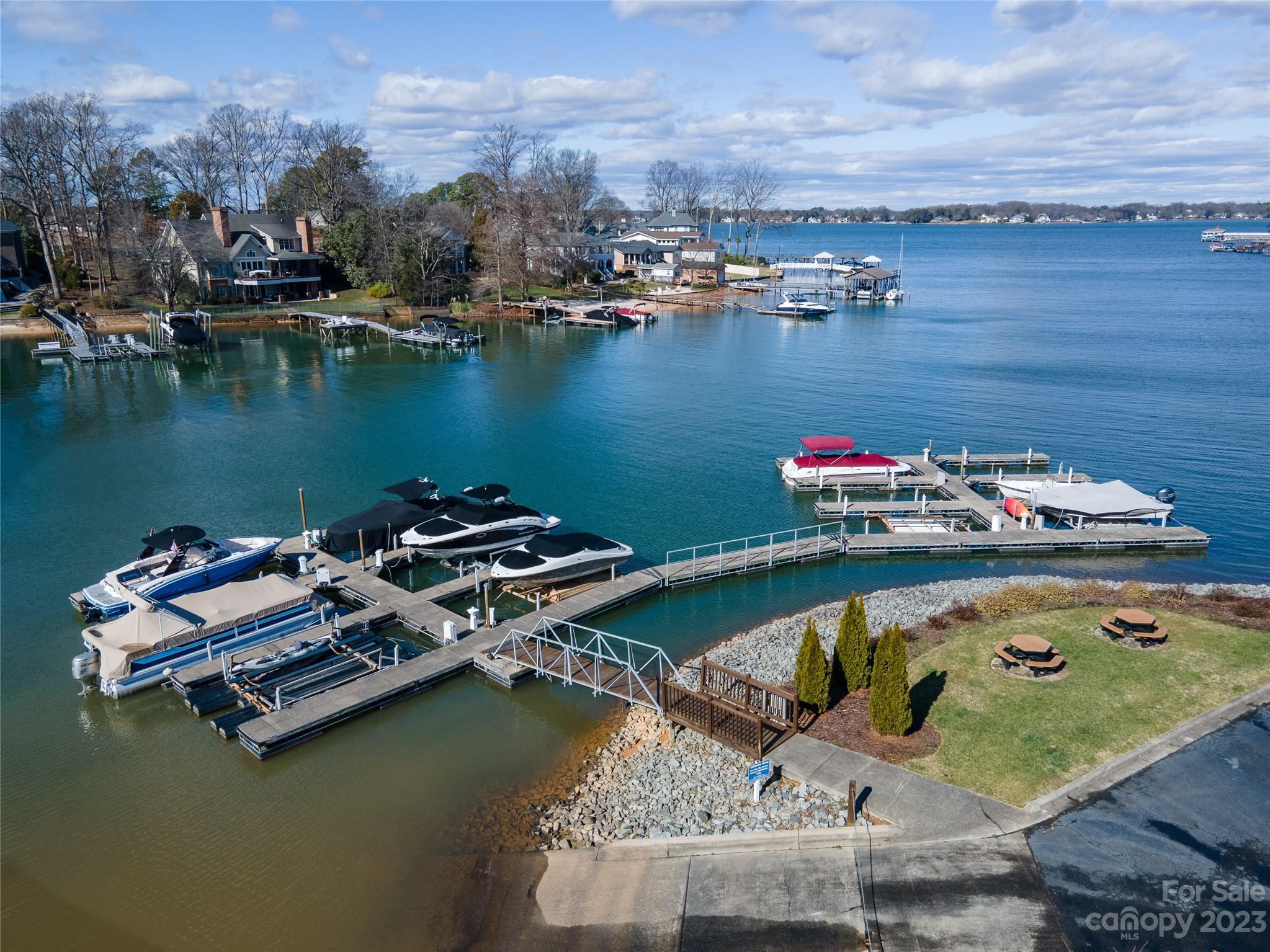 Heron Harbor - Residential