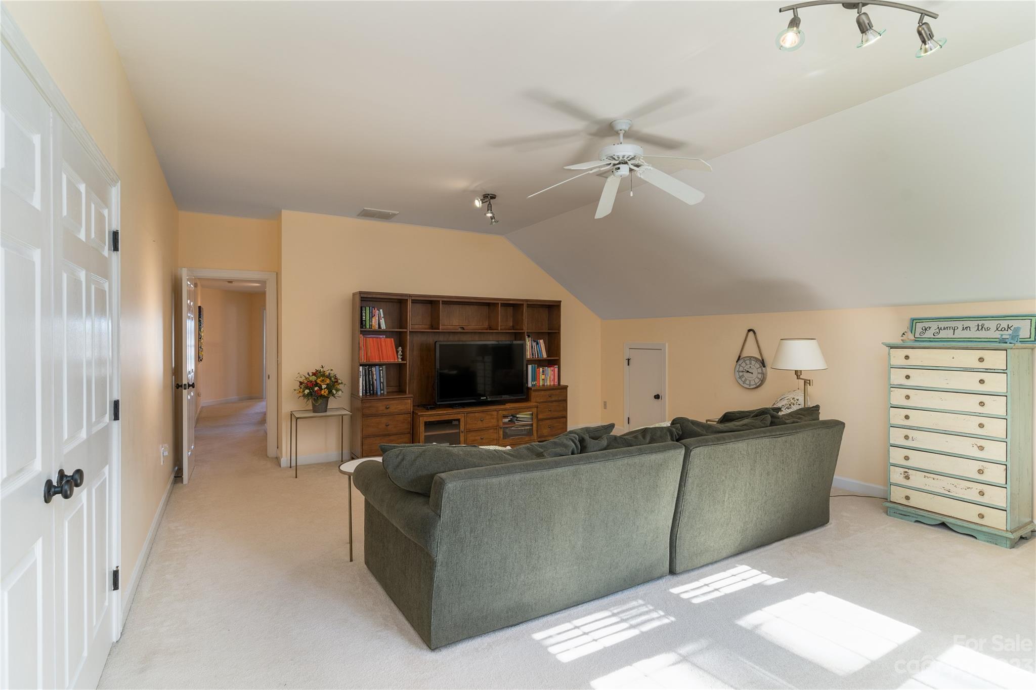 Heron Harbor - Residential