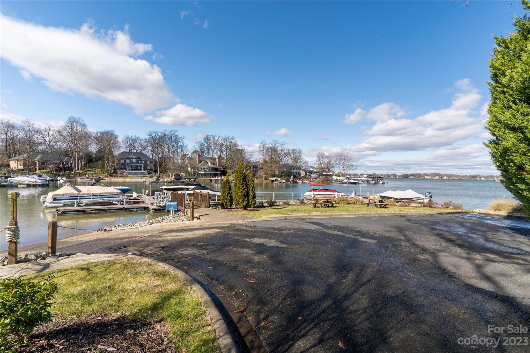 Heron Harbor - Residential