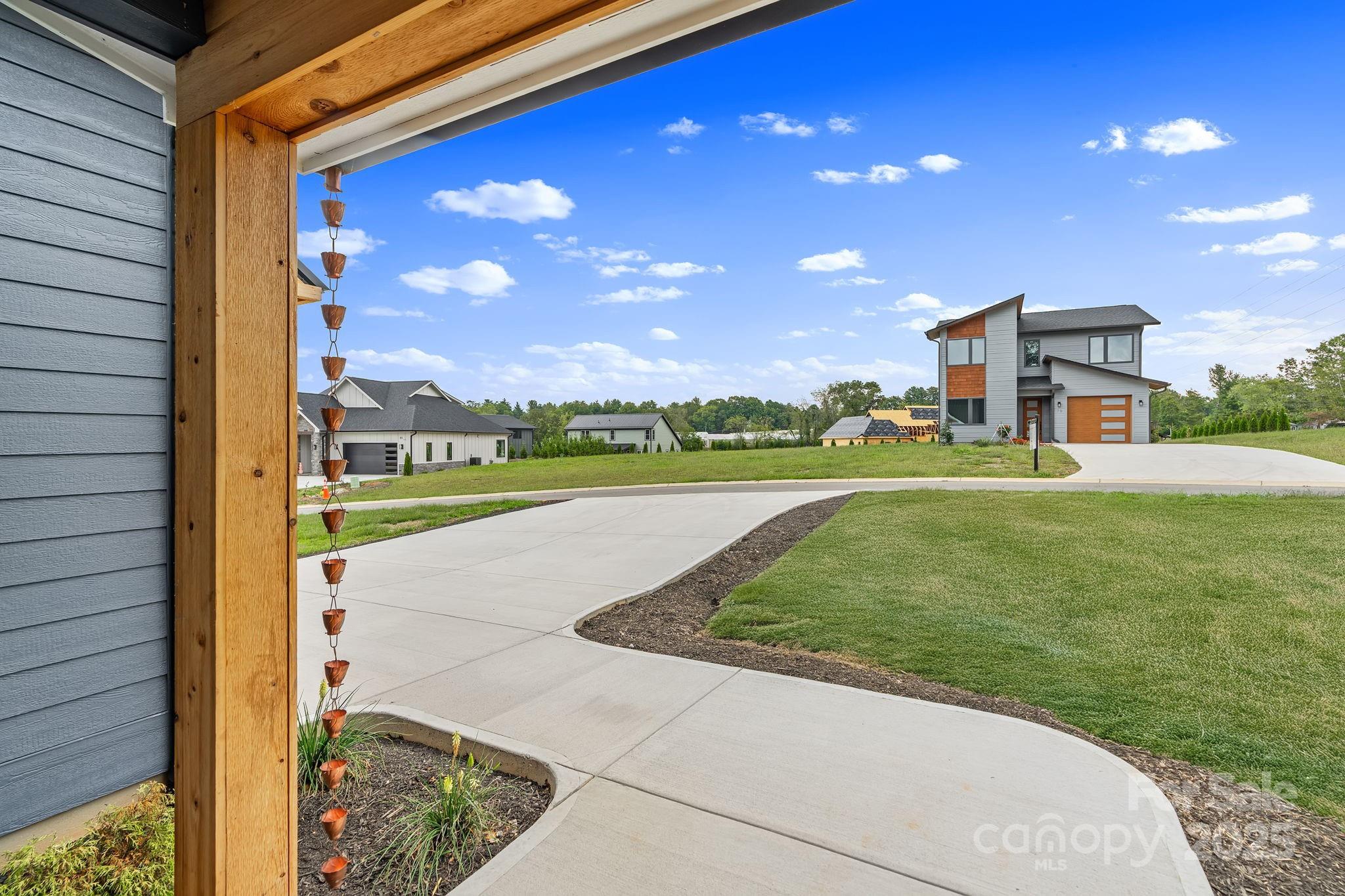78 Scott Meadows Drive