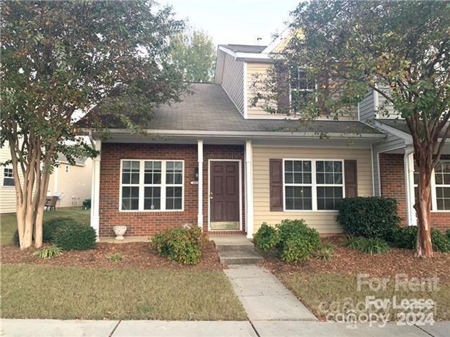 Prime Location! Discover your new home in this beautiful and cozy 3-bedroom townhouse in the Villages at Back Creek. Ready to move in, this gem boasts a stunning floor plan with a master suite on the main level, complete with a private bath. Enjoy a spacious living and dining area, and a well-appointed kitchen featuring ample storage, counter space, and a center island for effortless cooking. Upstairs, you'll find two additional bedrooms and a full hall bath. Step out to the rear patio to host cookouts or unwind while taking in the serene views of nature.This townhouse offers unbeatable convenience, just minutes away from UNCC, the University area, shopping, restaurants, transportation, medical facilities, groceries, I-485, and so much more! Don't miss out on this must-see property. Contact us today for more details and to schedule a viewing!