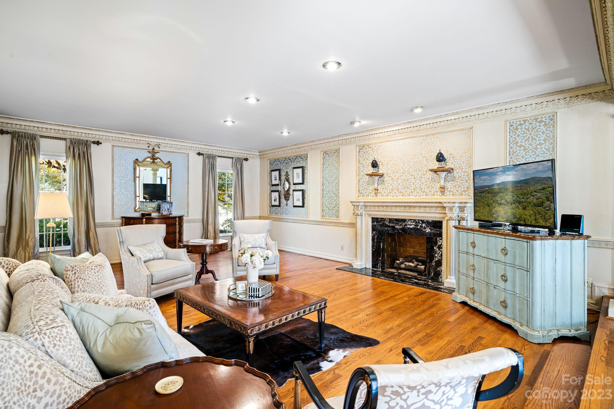 Harbor Town - Residential