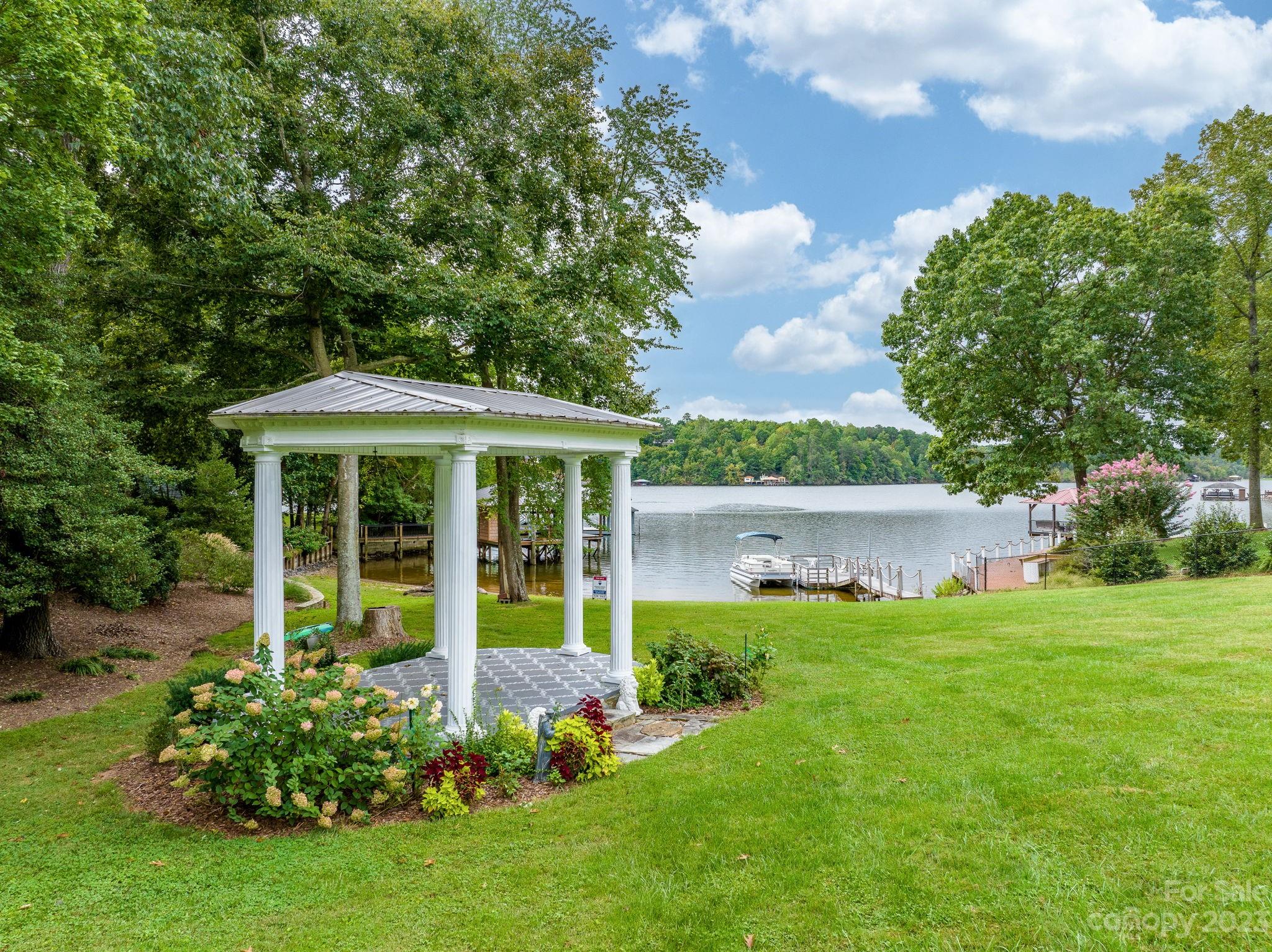 Harbor Town - Residential