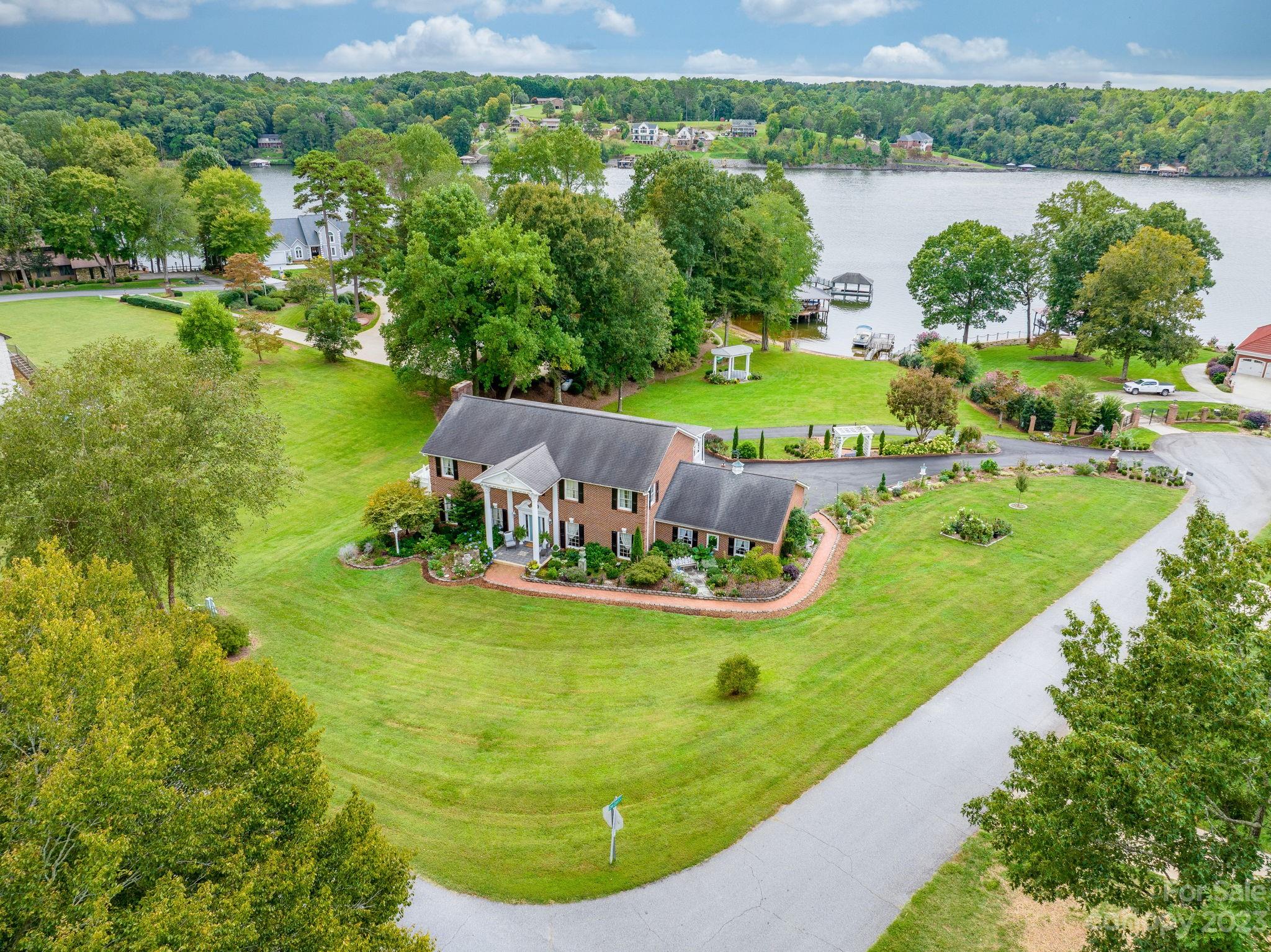 Harbor Town - Residential