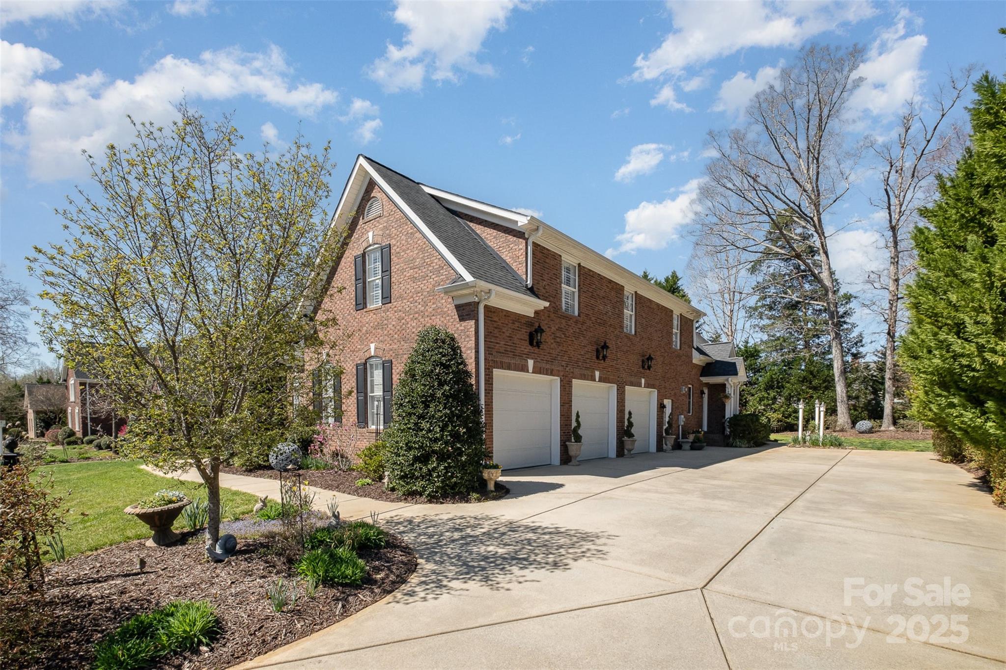 Meadow Lakes II - Residential