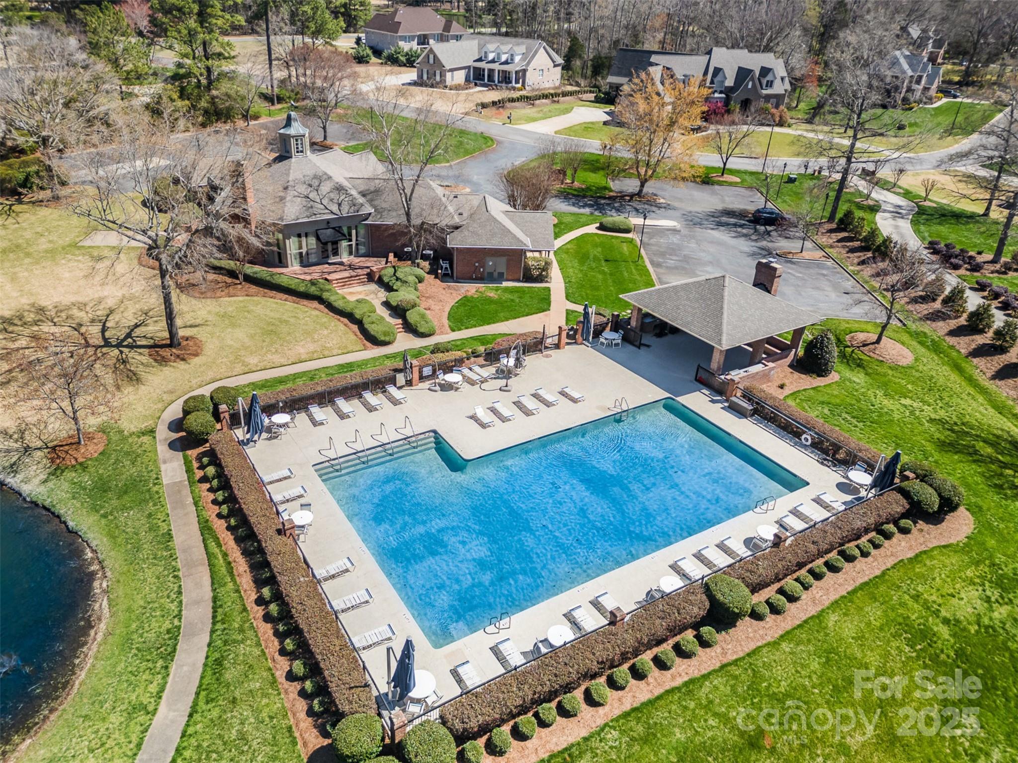 Meadow Lakes II - Residential