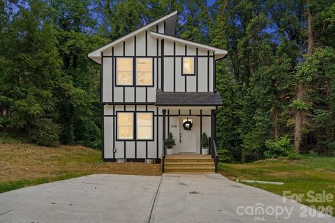 533 Crowell Avenue Statesville NC 28677