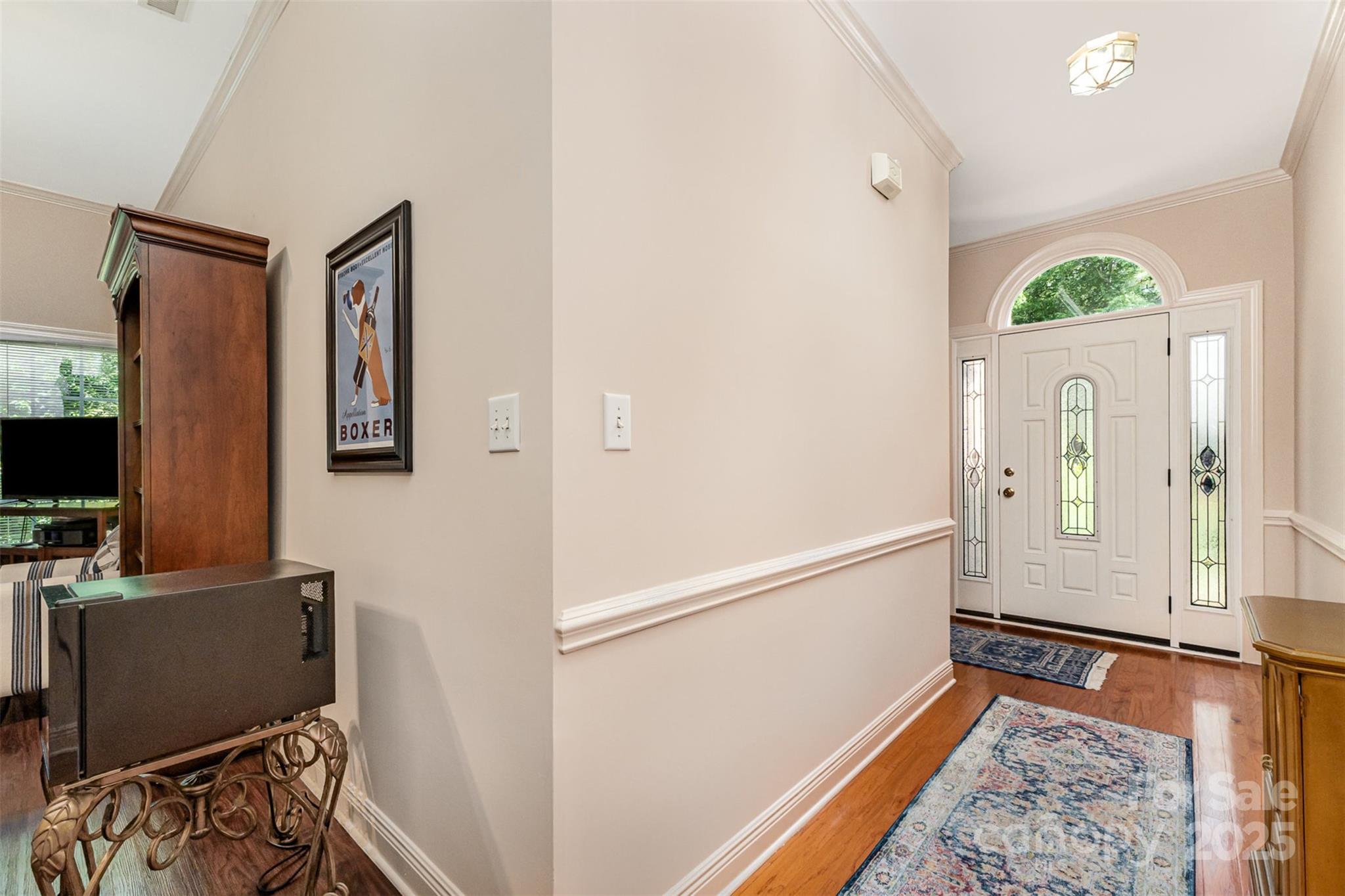 752 Pinebough Lane