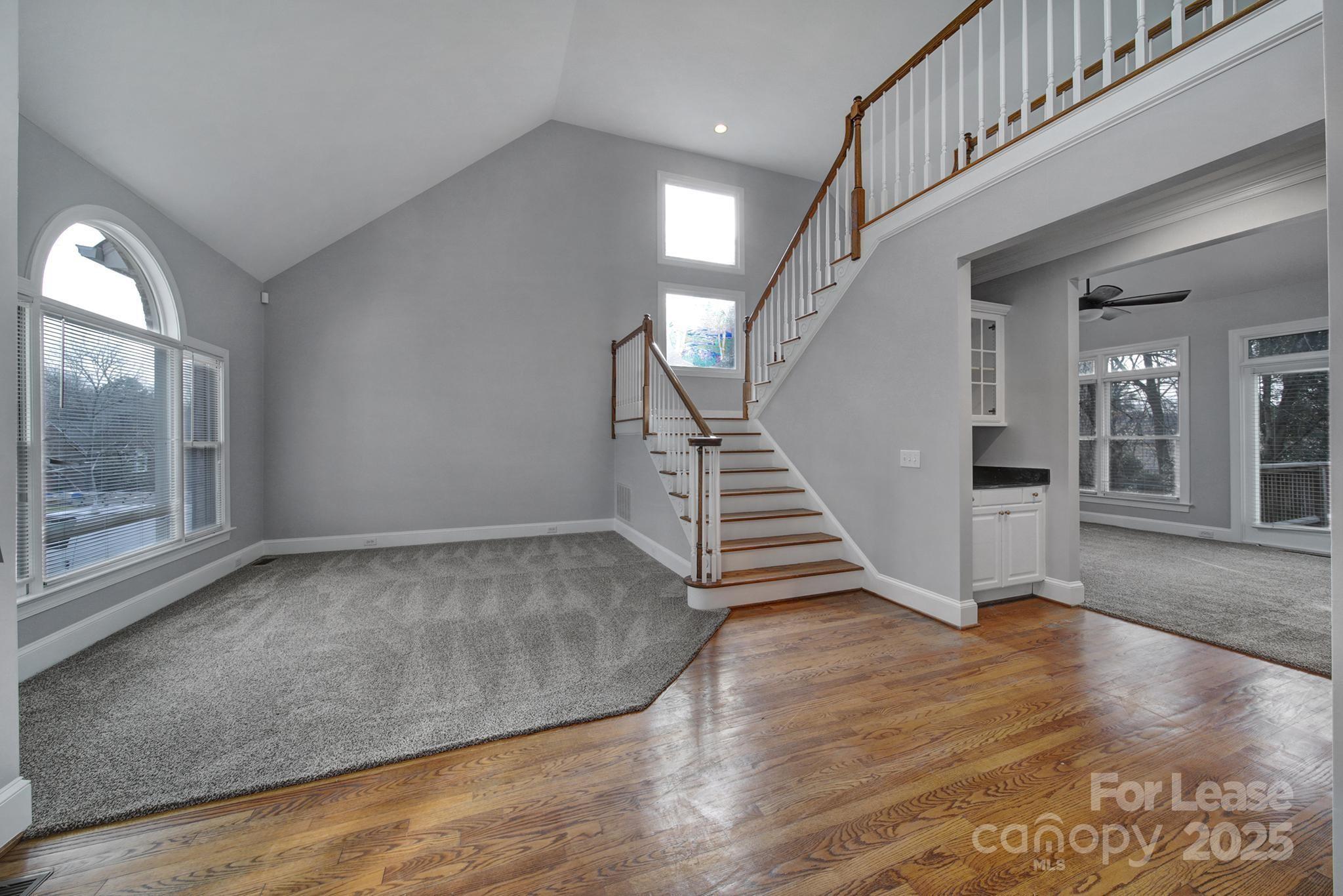 3117 Lakewood Edge Drive