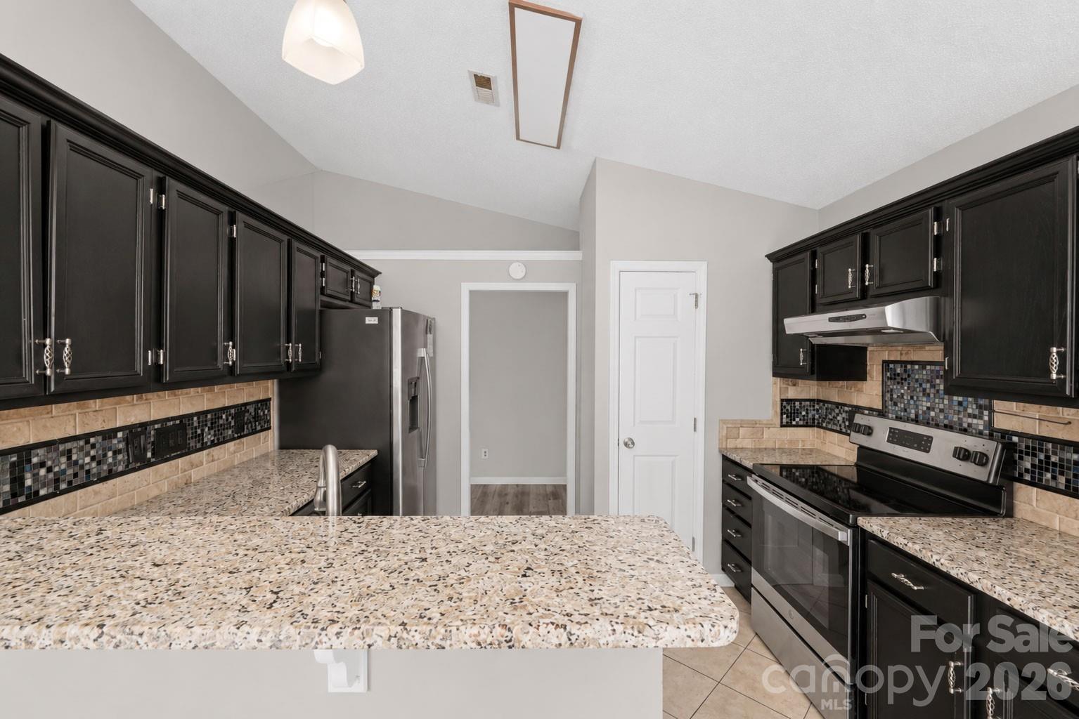 1828 Sugar Hollow Drive