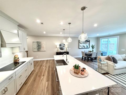 12051 Lavinia Lane Charlotte NC 28277