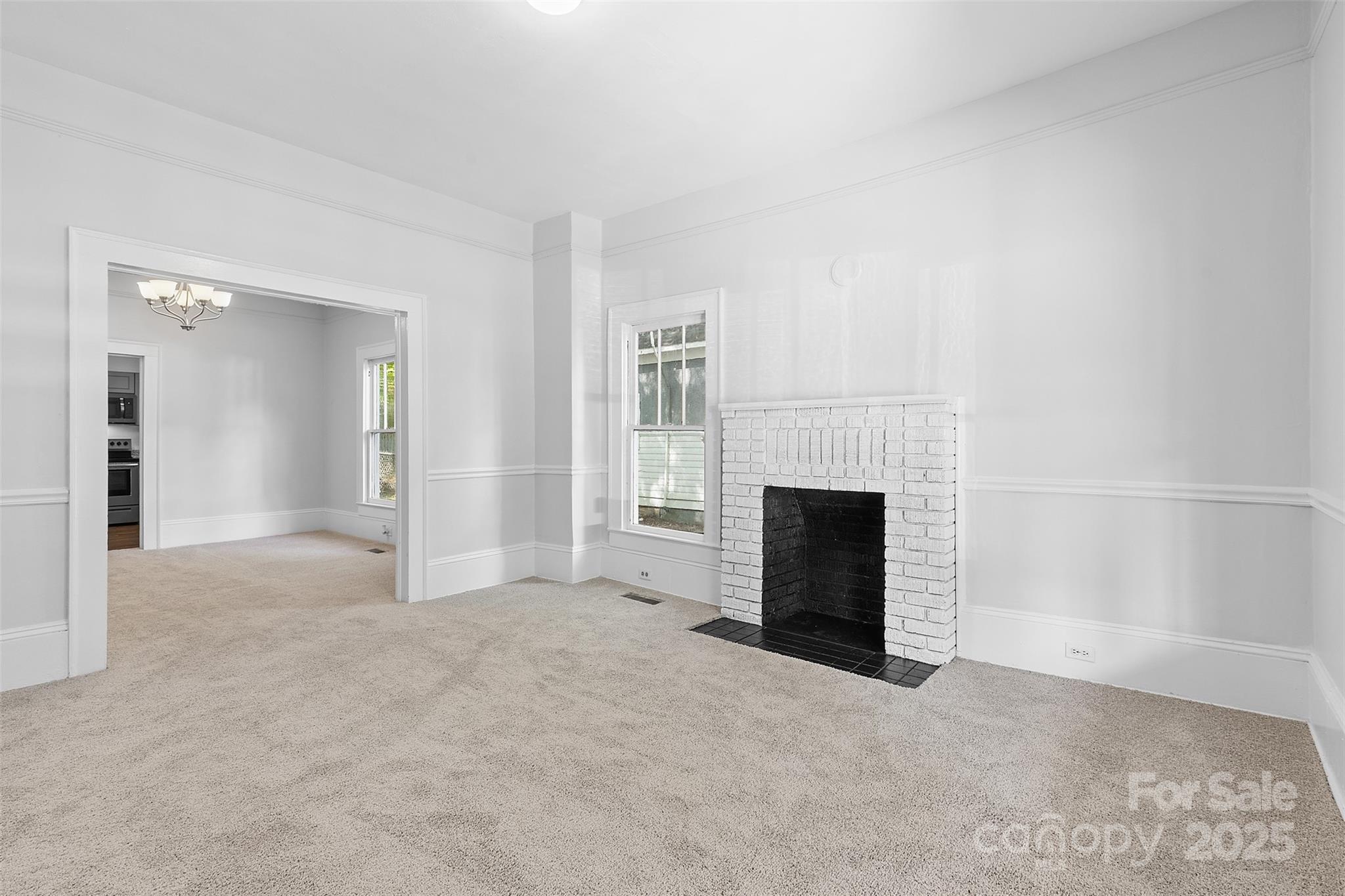 115 W 5th Avenue