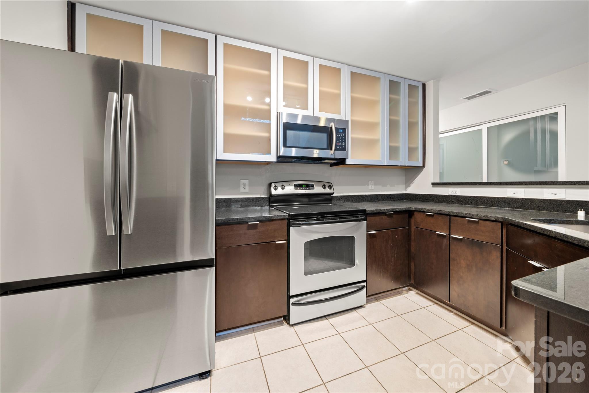 509 N Graham Street 3C