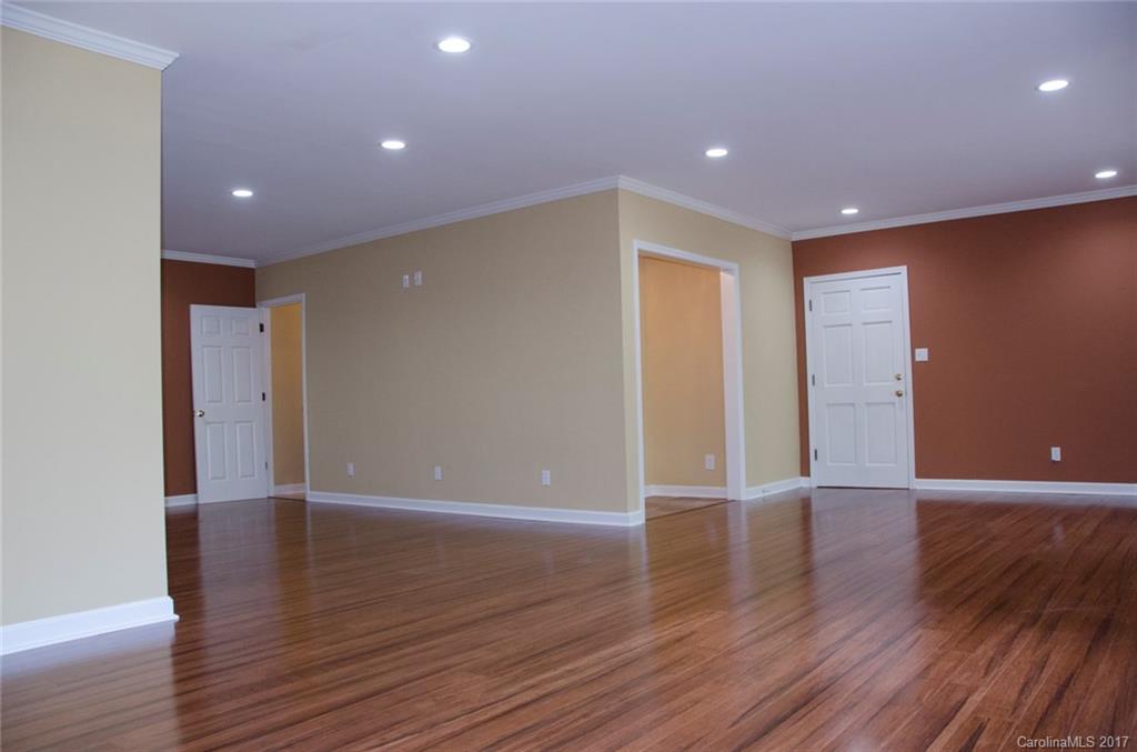 Forest Hills - Residential