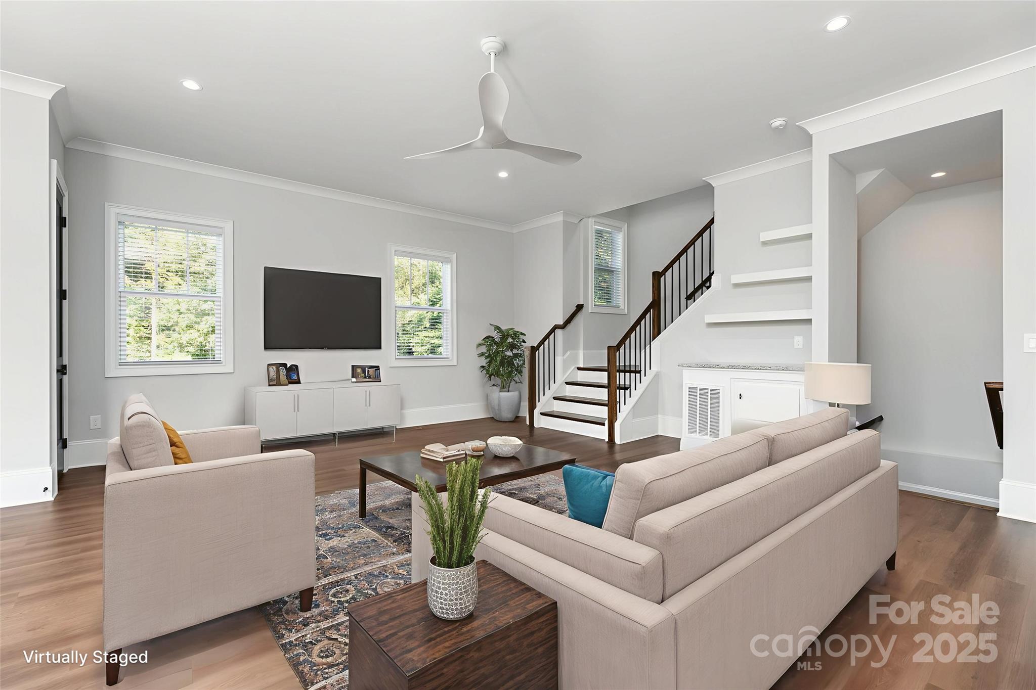 805 Naples Drive