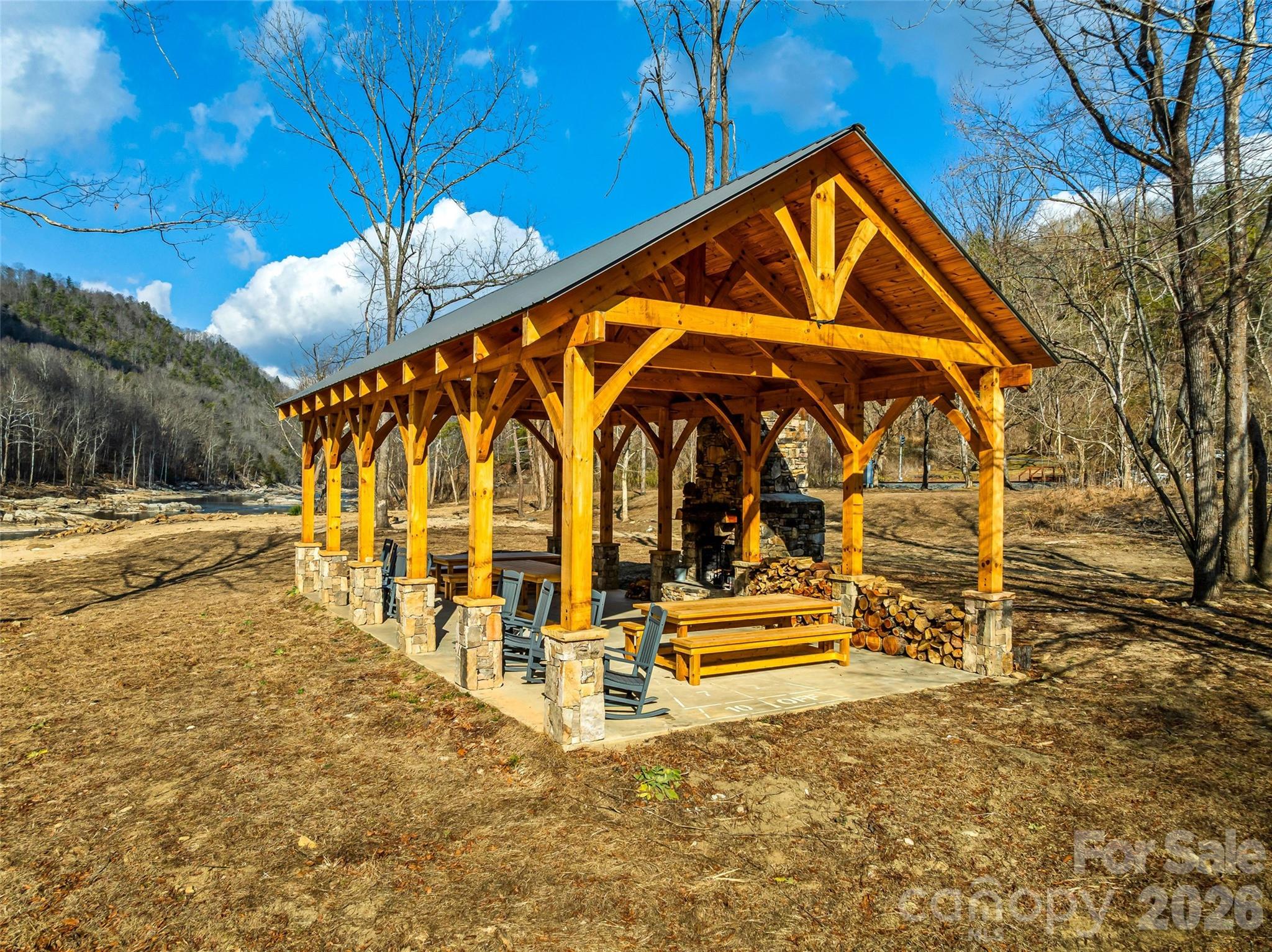 French Broad Crossing - Residential