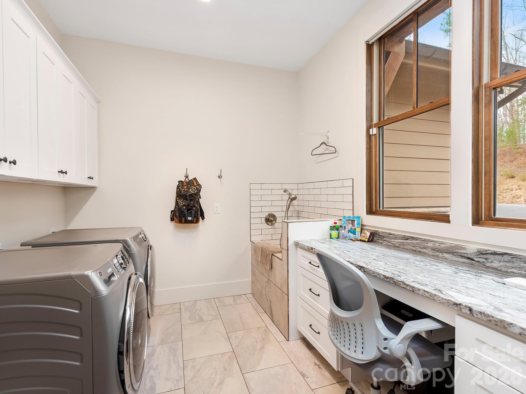 French Broad Crossing - Residential