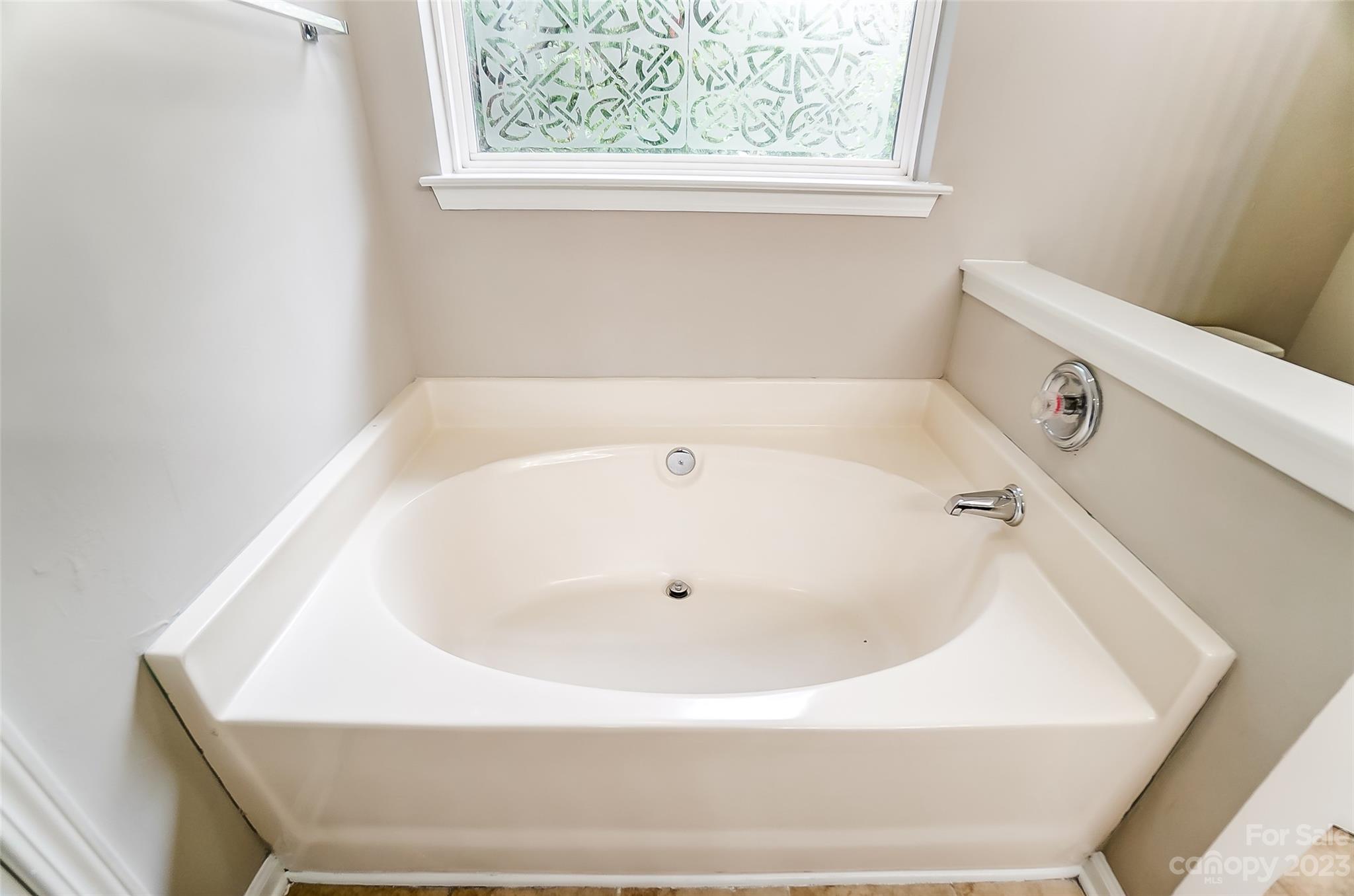 The Hampshires - Residential