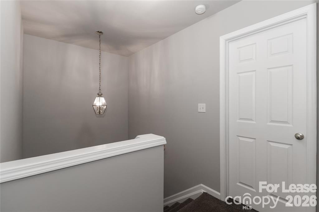 Woodburn Crossing - Residential Lease