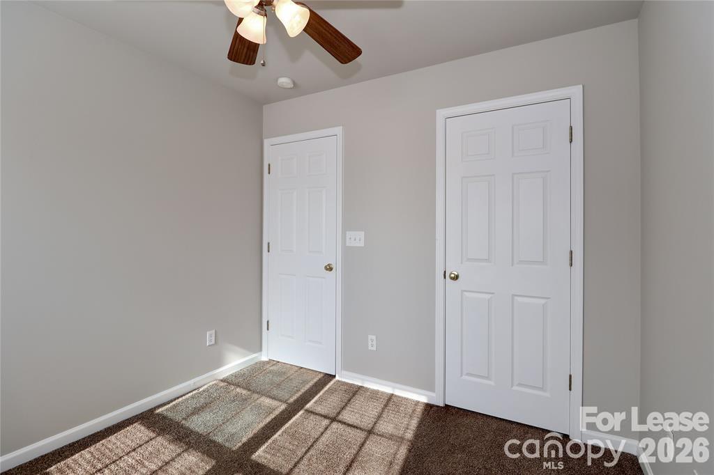 Woodburn Crossing - Residential Lease