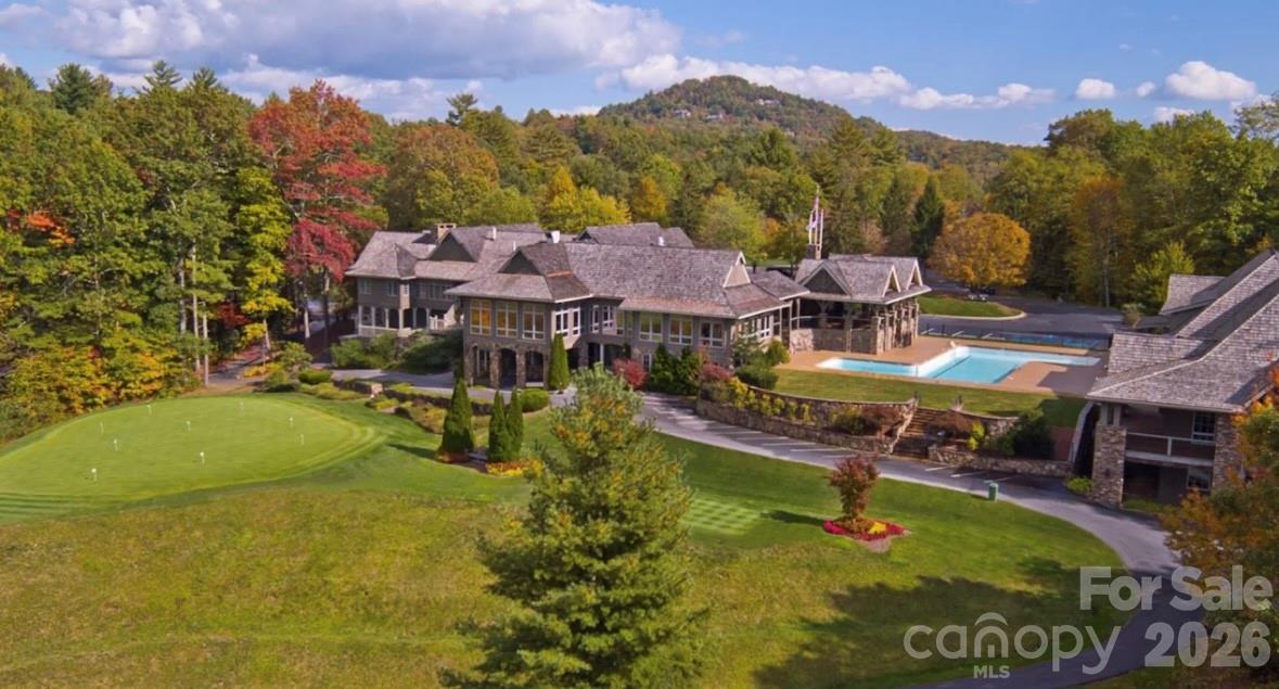 Sapphire Lakes - Residential