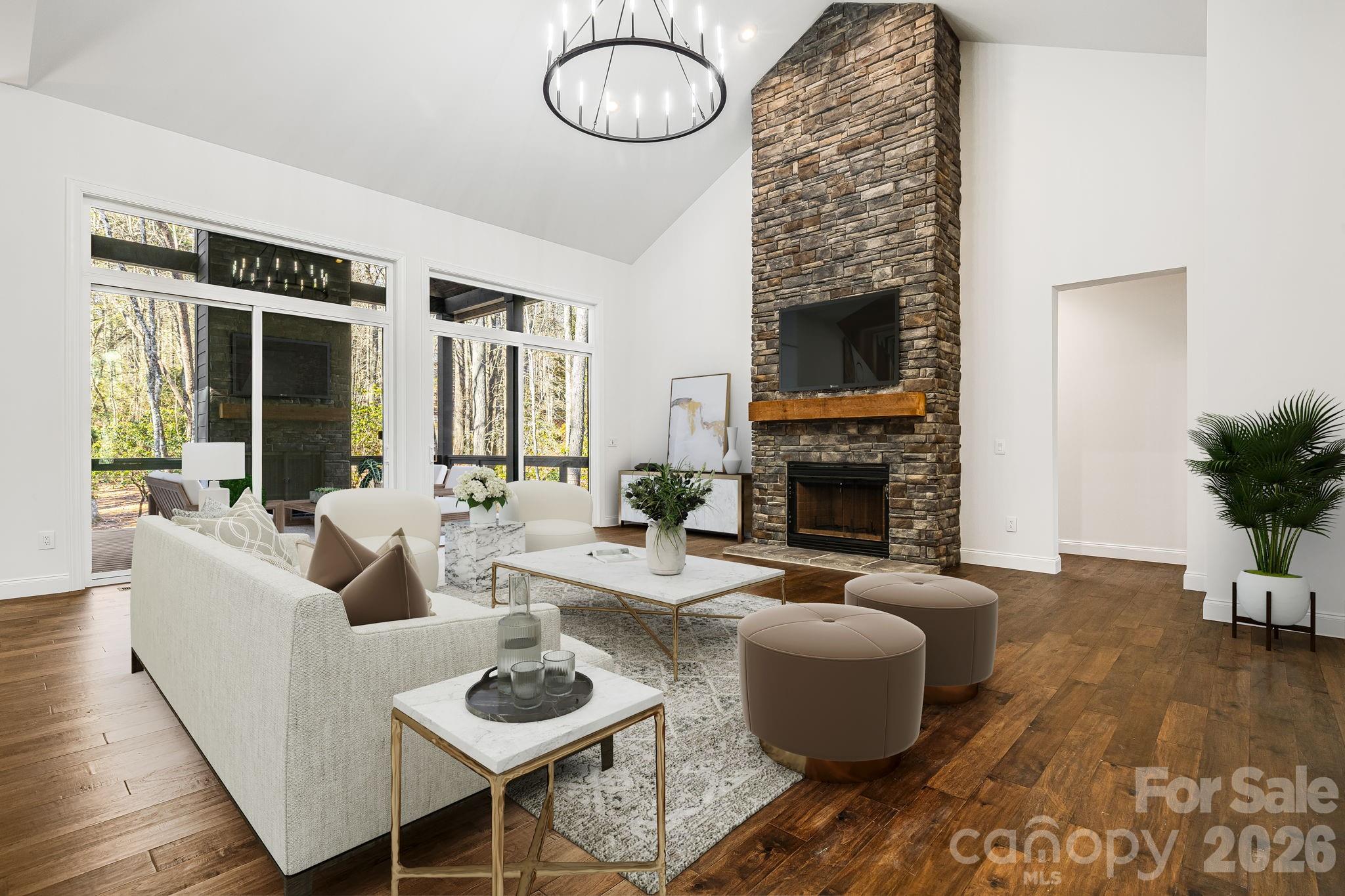 Sapphire Lakes - Residential