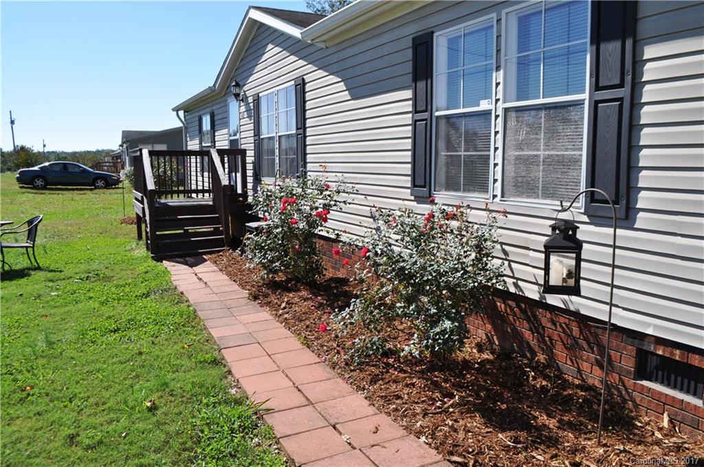 Stones Edge - Residential